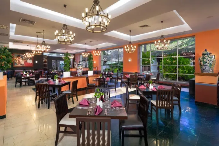 Restaurante Tun Kul, Oasis Tlc